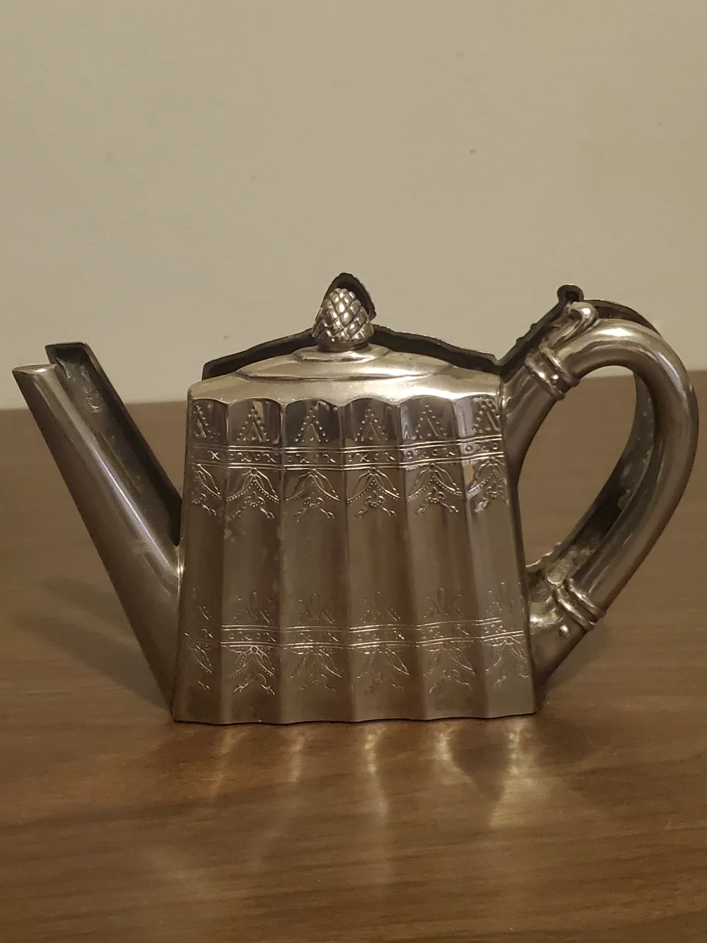 Godinger 1993 Silver plated napkinholder  Teapot
